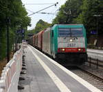 Die Cobra 2837 kommt mit einem gemischten Güterzug aus Kinkempois(B) nach Köln-Gremberg(D) und kommt aus Richtung Aachen-West,Aachen-Schanz,Aachen-Hbf,Aachen-Rothe-Erde und fährt durch Aachen-Eilendorf in Richtung Stolberg-Hbf(Rheinland)Eschweiler-Hbf,Langerwehe,Düren,Merzenich,Buir,Horrem,Kerpen-Köln-Ehrenfeld,Köln-West,Köln-Süd. Aufgenommen vom Bahnsteig 2 in Aachen-Eilendorf. 
Bei Sommerwetter am Nachmittag vom 23.7.2018.