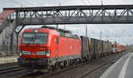 DB Cargo AG [D] mit  193 391  [NVR-Nummer: 91 80 6193 391-0 D-DB] und gemischtem Güterzug Richtung Seddin am 25.02.20 Bf. Saarmund.
