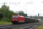 DB 187 143 mit einem Güterzug Richtung Bebra, am 30.06.2021 in Bad Hersfeld.
