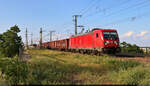 EZ mit 187 147-4 überquert die Leipziger Chaussee (B 6) Richtung Abzweig Halle Thüringer Bahn.

🧰 DB Cargo
🕓 24.6.2023 | 19:20 Uhr