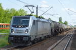 RHC 187 073-2 mit Kesselwagenzug (leer) Richtung Stendell am 09.05.18 Bf. Berlin-Hohenschönhausen.