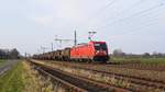 DB Cargo 187 103 mit Kesselwagenzug in Richtung Osnabrück (Diepholz, 24.03.021).