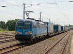 CD Cargo mit 383 005-6 (91 54 7383 0056 CZ-CDV) und KLV-Zug (LKW Walter Trailer) am 20.
