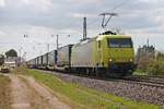 ATLD/XRAIL 145-CL 031 (145 103-8) am Mittag des 13.04.2017 mit einem  LKW Walter -KLV nach Zeebrugge, den sie bis Aachen West bespannte, als sie in Heitersheim durchs Rheintal gen Freiburg (Breisgau) fuhr.