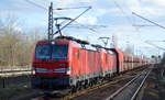 DB Cargo Deutschland AG mit der Doppeltraktion  193 332  [NVR-Number: 91 80 6193 332-4 D-DB] +   193 355  [NVR-Number: 91 80 6193 355-5 D-DB] mit Erzzug (leer) Richtung Hamburg am 12.02.19 Bf. Berlin-Hohenschönhausen.