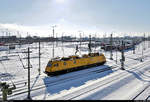 Durch das Winterchaos wieder häufiger zu sehen sind die gelben Fahrzeuge der DB Netz Instandhaltung.