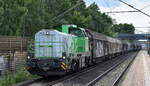 DB Cargo AG, Mainz [D] mit der angemieteten Nexrail vossloh DE 18 Lok [NVR-Nummer: 92 80 4185 002-7 D-NXRL] und einigen Schiebewandwagen am 06.07.23 Vorbeifahrt Bahnhof Dedensen-Gümmner. Grüße an das Lok-Team !!!!!