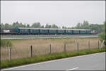 203 142-5 der hvle mit ihrem Theaterzug auf dem weg zum Austellungsort ,dem Jade-Weser-Port...