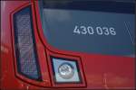 Face to Face: LED-Leiste und Scheinwerfer von 430 036 auf der InnoTrans 2012 in Berlin