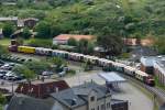 Ausfahrt eines Wendezuges der Borkumer Kleinbahn aus dem Bahnhof Borkum in Richtung Borkum Kai 30.5.2015