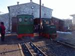 Dampflok Nr2  Fabian  und Deutz-Diesellok D3 im Hauptgelnde des Frankfurter Feldbahnmuseums.