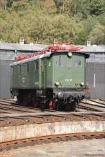 E32 27 vor dem Lokschuppen in Bochum Dahlhausen. 20.9.08