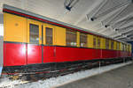 Der Berliner S-Bahn-Wagen 475 057-6 aus dem Jahr 1928 ist im Oldtimermuseum Prora zu ausgestellt.