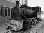 Eine Dampflokomotive  1  der Klöcknerwerke, abgestellt auf dem Museumsgelände der Henrichshütte. (Hattingen, September 2017)