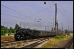 Die S 3/6 3673 (18 478) des Bayrischen Eisenbahn-Museums fhrt gerade in den Bahnhof Donauwrth aus Nrdlingen kommend ein. Sie wird sich gleich mit dem Sonderzug der FME aus Frth vereinigen und weiter bis nach Lindau am Bodensee fahren. Das Bild entstand am 30. Juni 2012 vom Bahnsteigende.