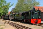 Lok  Plettenberg  mit ihrem Schmalspurmuseumszug aus Bruchhausen-Vilsen am 12.05.2008 im Bahnhof Asendorf.