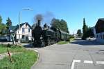 378.78 mit dem Pz6 von Haltingen nach Kandern am Abend des 11.08.13 kurz nach dem Verlassen des Bahnhofs Haltingen.