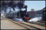 896237 war am 2.6.2002 für die Mindener Museums Eisenbahn MEM in Bohmte im Einsatz. Hier rangiert der Zug im Bahnhof Bohmte, um wenig später nach Preußisch Oldendorf zu fahren.