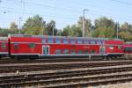 DBpza 752.7 von DB Regio AG Region Nordost Cottbus stand am 04.10.2015 im Rostocker Hbf abgestellt.
