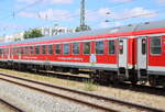 D-DB 51 80 22-95 605-7 Bimz 546.8 stand am 17.07.2022 im Rostocker Hbf