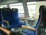 Ein vierer Sitzgelegenheit im IRE 4906 nach Karlsruhe Hbf. Im Hintergrund TGV 9574 nach Paris Est. Aufgenommen am 01.07.07