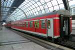 Ich vermute das das ein  Testzug  fr die Tunnelstrecke durch den Berliner Hauptbahnhof ist, denn der Zug ist in Richtung Jungfernheide Gefahren.