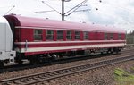 Tanzwagen der Müller Touristik Münster WGmh, 55 80 89-80008-7, am 2.7.2016 bei der Durchfahrt Bahnhof Riedstadt-Goddelau