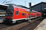 RB14 (RB18918)  Airport-Express  ist auf dem Weg von Berlin Schönefeld Flughafen nach Nauen, am Mittag des 13.5.2016 legte das Doppeldeckergespann einen Halt in Berlin Friedrichstraße ein.