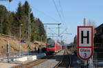 RB 17276 (Seebrugg-Freiburg(Brsg)Hbf) mit Schublok 146 228-2  St.Georgen(Schwarzw)  in Aha 16.3.17