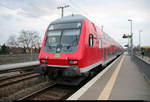 DABpbzfa 762.0 mit Zuglok 143 810-0 der S-Bahn Mitteldeutschland (DB Regio Südost) als S 37748 (S7) von Halle(Saale)Hbf Gl.