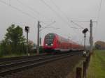 RE 21425 nach Hamburg Hbf kurz nach der Ausfahrt aus Reinfeld (Holst.) am 12.10.08.