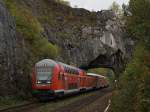 Ein RE nach Mnchen am 05.09.2009 unterwegs bei Etterzhausen.