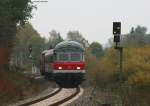 RE 22311 (Rottweil-Neustadt(Schwarzw)) mit Schublok 218 427-3 am Esig Trossingen 10.10.10