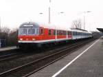 141 124-8 mit eine bunte Teutobahn RB 66 12818 Osnabrck-Mnster auf Bahnhof Lengerich am 8-1-2000.