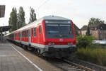 Steuerwagen der Bauart Wittenberge(Basis:y-Wagen/Halberstädter)als Kreuzfahrer am Morgen des 25.08.2017 im Haltepunkt Rostock-Holbeinplatz.