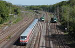 Am 06.05.2020 schob 182 597 ihren S3-Ersatzzug nach Oberhausen Hbf, hier zwischen Essen Steele und Essen Hbf, er unterfährt in kürze die A40.
