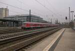 Bis zum Fahrplanwechsel 2013/2014 wurden die Verkehre des Netzes um den München-Salzburg-Express von DB Regio Bayern betrieben. Die Regionalbahnen München-Kufstein wurden aus 5 n-Wagen und Loks der BR111 gebildet. Am trüben Morgen des 05. April 2013 verkehrte eine Regionalbahn nach München Hauptbahnhof durch den Heimeranplatz.