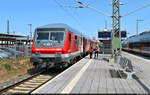 Bnrbdzf <sup>483.2</sup> (50 80 80-34 309-0 D-DB) steht als Zubringer zum Orientrot-Treffen in Lutherstadt Wittenberg Hbf auf Gleis 5. Mit eingereiht waren ein Halberstädter Mitteleinstiegswagen mit der Bezeichnung  Byuuz <sup>439.4</sup>  (50 80 21-33 123-8 D-DB) und Zuglok 112 159-9.

🧰 Wedler Franz Logistik GmbH & Co. KG (WFL)
🕓 27.5.2023 | 12:48 Uhr