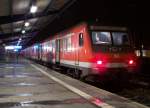 Hier sieht man den RE18(RE 38514), welche gerade aus Dresden Hbf angekommen ist und sich wieder startklar macht fr die Rcktour. Cottbus den 02.02.2009