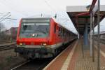 Geschoben von 143 152-7 verlsst RB 16323 den Bahnhof Eisenach.