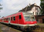 Ein Steuerwagen der Bauart 482.1 mit Wittenberger Kopf, frisch vom Aw Wittenberge aufgearbeitet im Hp Uebigau.