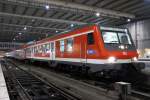 Die 111 225-9 mit der RB nach Ingolstadt Nord in Mnchen HBF am 16.02.2013