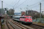 Gff 115 459-0 mit Nationalexpress Ersatzzug RB48 in Wuppertal, am 11.01.2021.