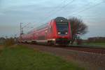 RE4 Steuerwagen voraus bei Wickrathhahn am Abend des 30.3.2017