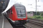 RHEINE (Kreis Steinfurt), 11.06.2012, RE 7 nach Krefeld Hbf bei der Ausfahrt