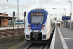 RHEINE (Kreis Steinfurt), 23.12.2015, Triebwagen 159 der Bahngesellschaft national express als RE7 nach Krefeld Hbf im Bahnhof Rheine