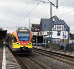 RE 99/MITTELHESSENBAHN(FRANKFURT-SIEGEN)IM BAHNHOF HERBORN/DILLKREIS  RE 99 verlässt am 7.3.2018 auf der Fahrt von FRANKFURT/M.