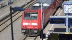 146 215-9 vor RB am 24.10.2017 zur Fahrt durchs Höllental kurz vor der Abfahrt in Freiburg (Brsg) Hbf