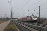 Nachschuss auf 146 227-4  Bahnprojekt Stuttgart-Ulm , welche am 20.12.2016 ihren RE (Basel Bad Bf - Offenburg) aus dem Bahnhof von Müllheim (Baden) in RIchutng Heitersheim schob.