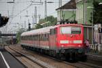 Zwischenhalt am 25.07.2014 von 111 060-0  1000 Jahre Gundelfingen  als RB (Schliengen - Offenburg) in Müllheim (Baden).